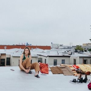 Meet your Posher, Claire